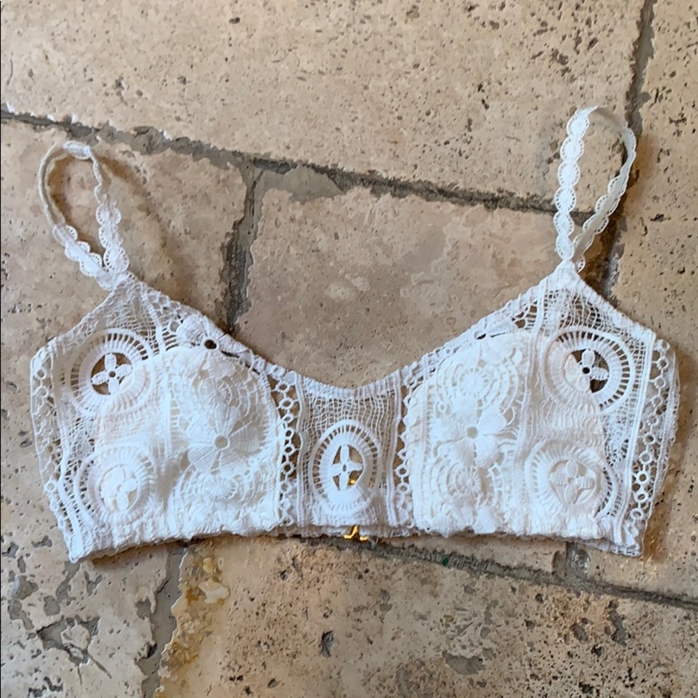 ❌SOLD❌ LA Hearts White Lace Bandeau